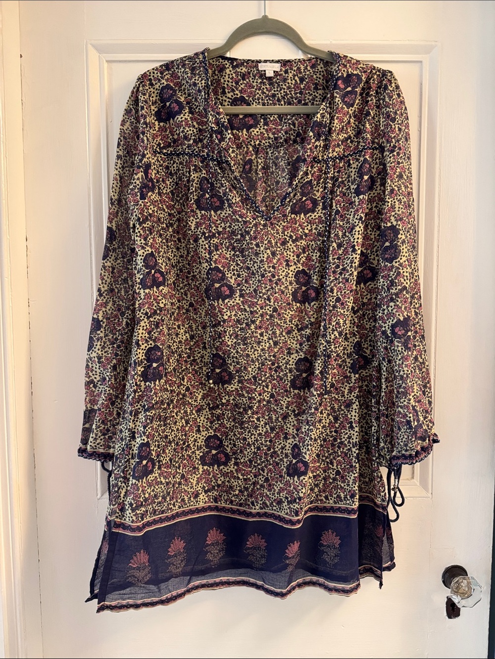 Star Mela Floral Long-Sleeve V-Neck Tunic Top - Purple/Cream NWOT